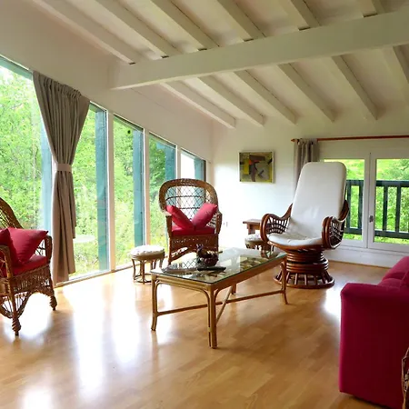 Holiday home Maison Typique Basque En Pleine Campagne *