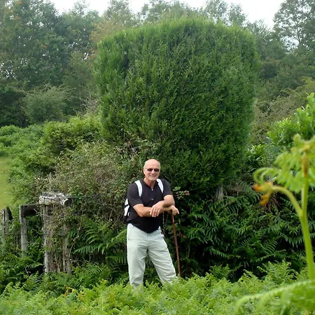 Maison Typique Basque En Pleine Campagne