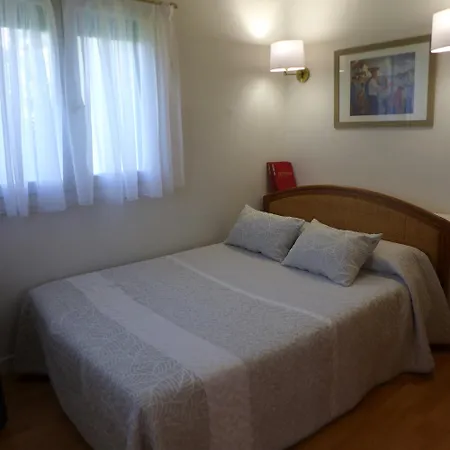 Holiday home Maison Typique Basque En Pleine Campagne Saint-Pee-sur-Nivelle